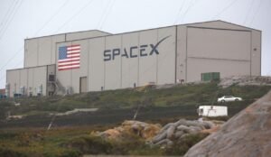 SpaceX Plans 2026 IPO to Raise Over $30 Billion