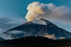 Internal 3D structure of Mexico Popocatépetl volcano