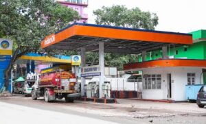 Government Cuts Petrol and Diesel Excise Duty