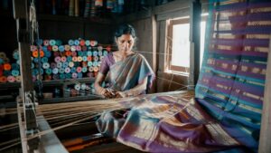 Bomkai weaving tradition