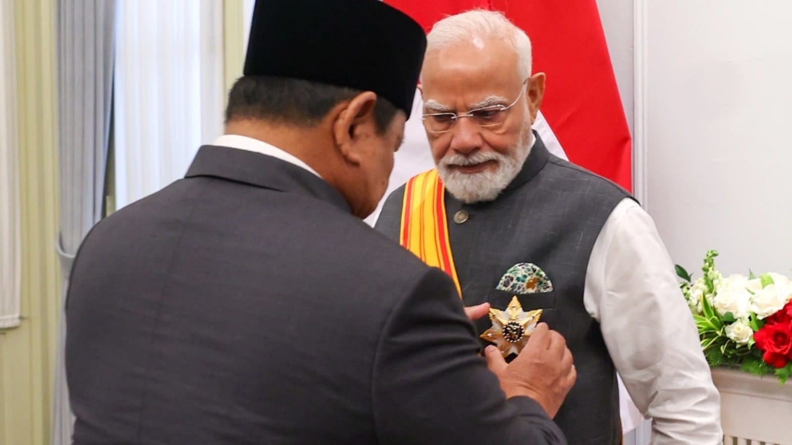 PM Modi Bintang Adipurna Award