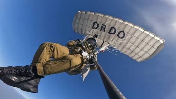 Indigenous Military Combat Parachute System