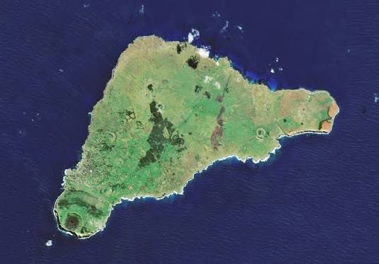 Mayun Island
